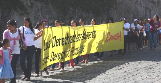 CENIDH participa en cadena humana por los derechos de las mujeres